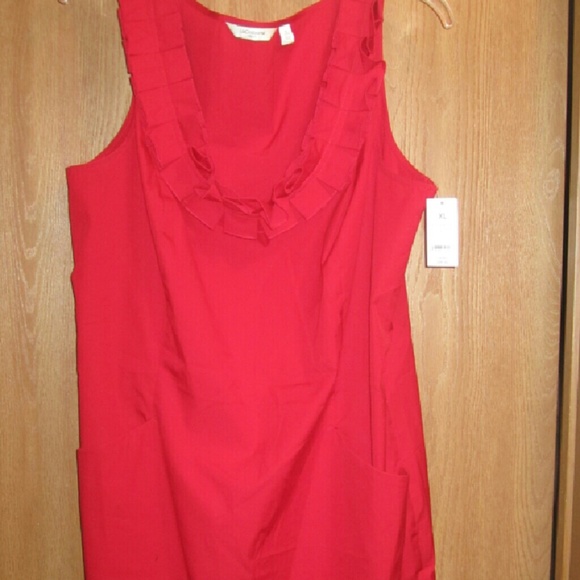 Dress - Picture 1 of 3