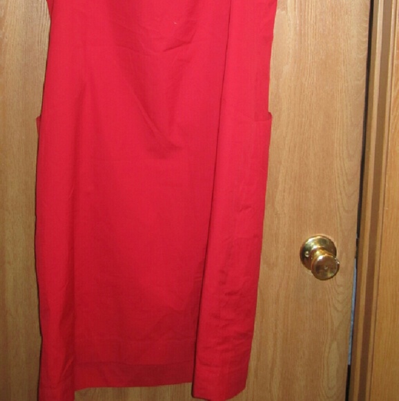 Dress - Picture 2 of 3