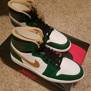 Nike Air Jordan 1 retro celtics colorway