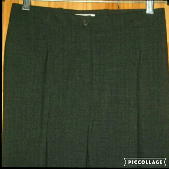 ⏳GONE JUNE 30⏳ Celine Gray Dress Pants - Picture 3 of 4