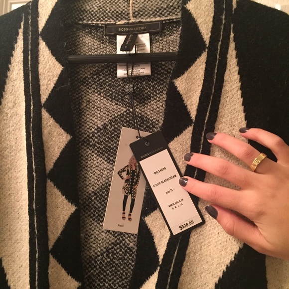 BCBGMAXAZARIA black cream CARDIGAN Sz M - Picture 3 of 4