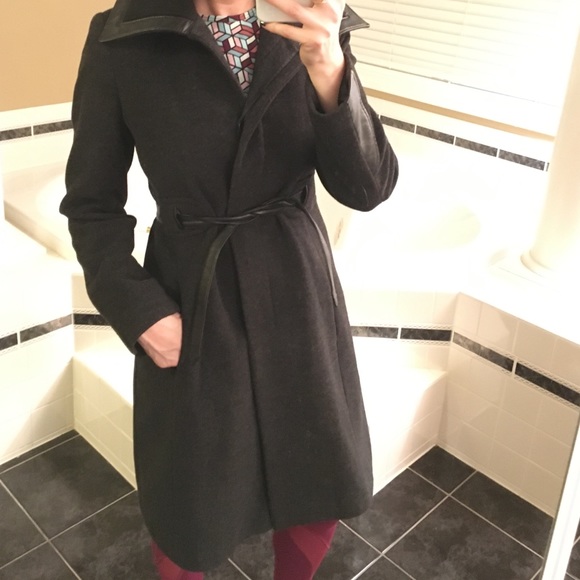 Via Spiga wool trench coat. Size 4.