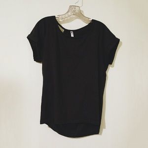 Whitney tee black