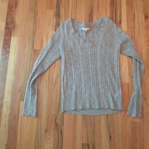 Aero sweater