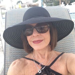 Meet your Posher, Dianne