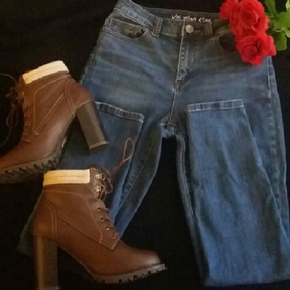 Super cute high waist