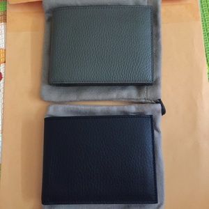 SOLD!!Authentic Bottega Veneta man wallet