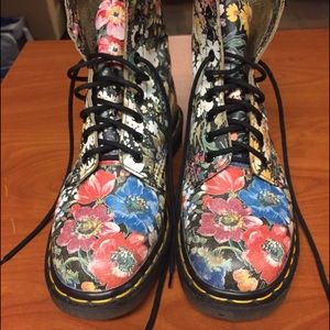 Doc Marten floral boots