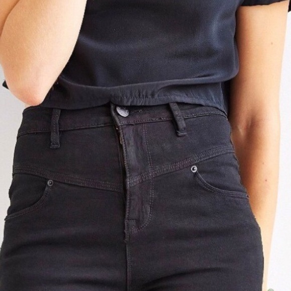 Urban Outfitters Denim - BDG High Waist jeans