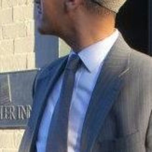 Meet your Posher, Ayom - Picture 1 of 1