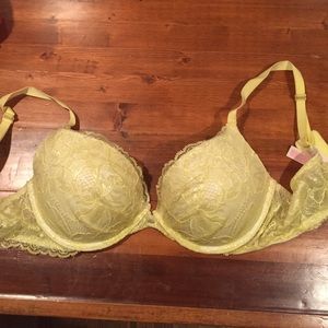 Beautiful yellow Victoria's Secret Bra