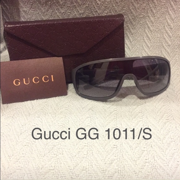 Gucci GG 1011/S Sunglasses -Unisex