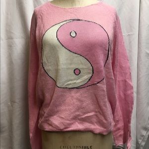 Ying yang sign pink sweater WILDFOX