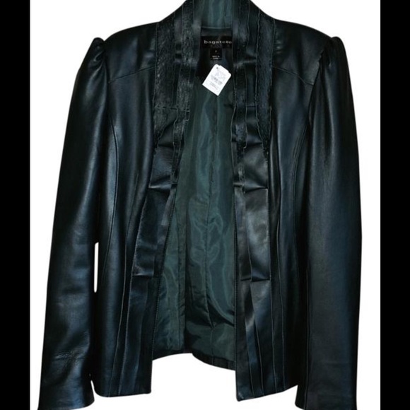 BAGATELLE DK GREEN LEATHER JACKET, GREEN IS A TOP FASHION COLOR IN 2023 AGAIN !