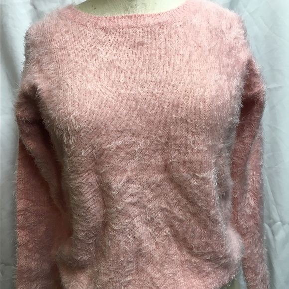 Pink fuzzy sweater Forever 21