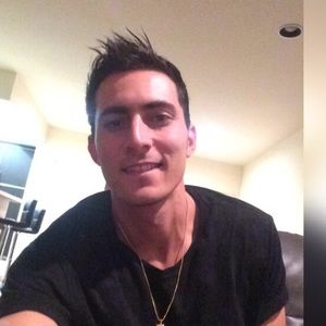 Meet your Posher, Kaya