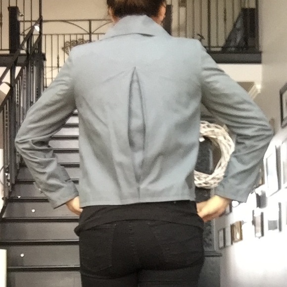 Jacket - Picture 2 of 4