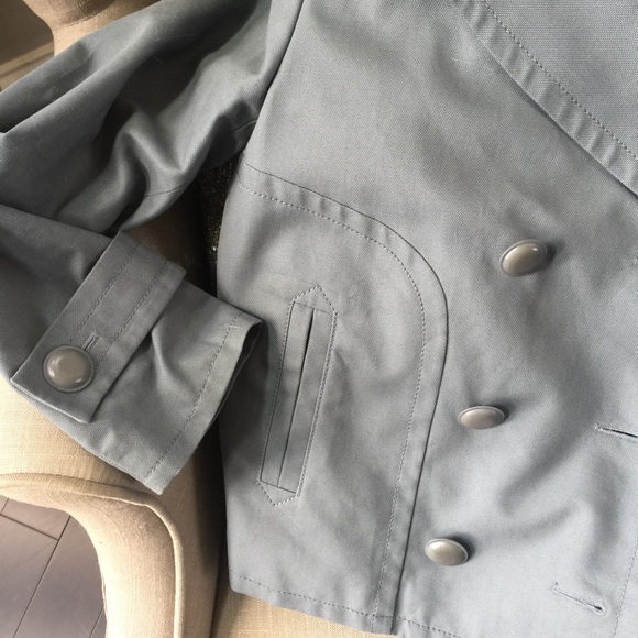 Jacket - Picture 3 of 4