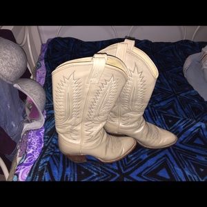 RePosh! Dan Post Boots