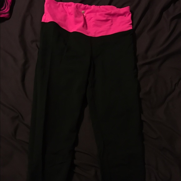 Pink waistband leggings