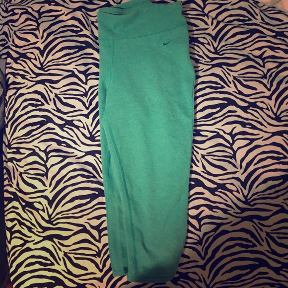 Nike dri-fit leggings