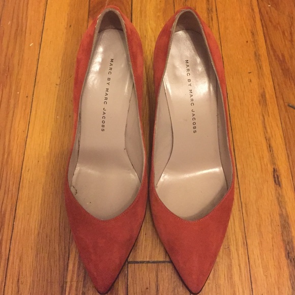 Pumpkin Suede Pumps by Marc By Marc Jacobs