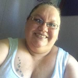 Meet your Posher, Deborah