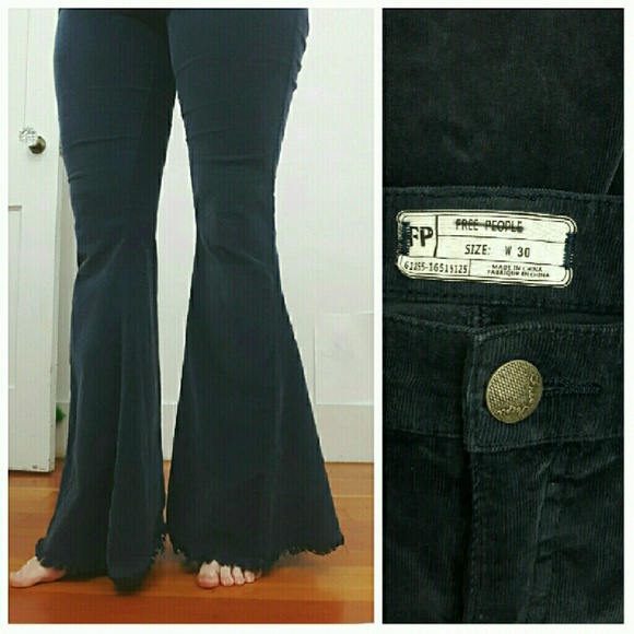❌SOLD❌Free People Blue Velvet Corduroy Bell Bottom - Picture 3 of 4