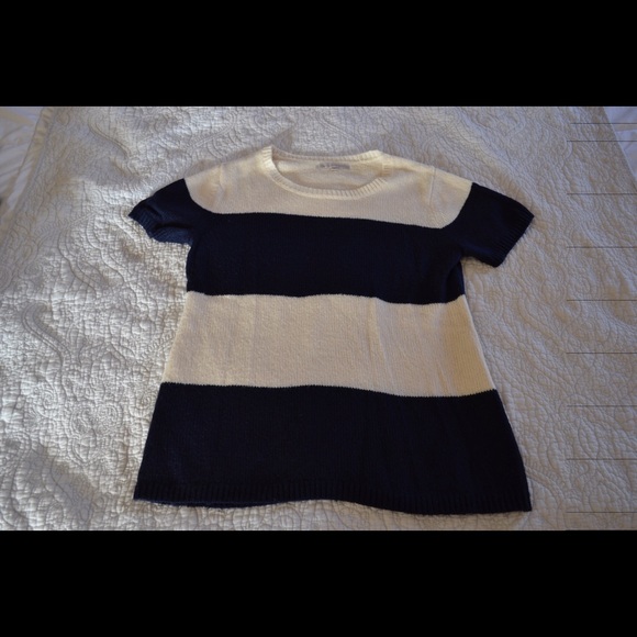 ⭐️Great Condition GAP Sweater ⭐️