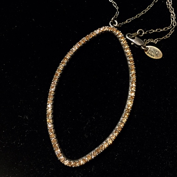 REBEL DESIGNS NECKLACE - Picture 4 of 4