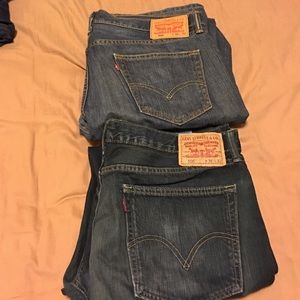 2 pairs of men's Levi jeans 36x32