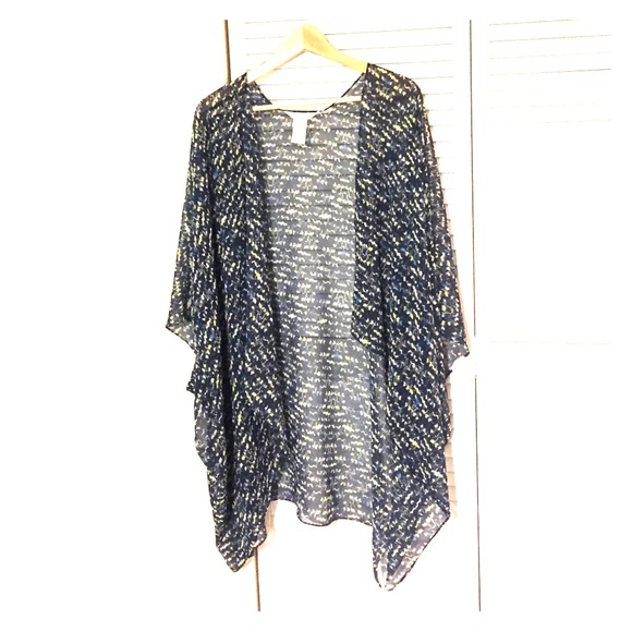 BCBG kimono - Picture 1 of 4