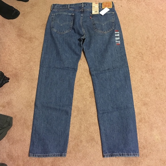 Men's LEVI jeans 38x32 - Picture 3 of 3