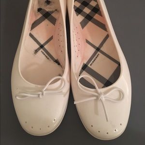 Vintage Burberry Ballet flats