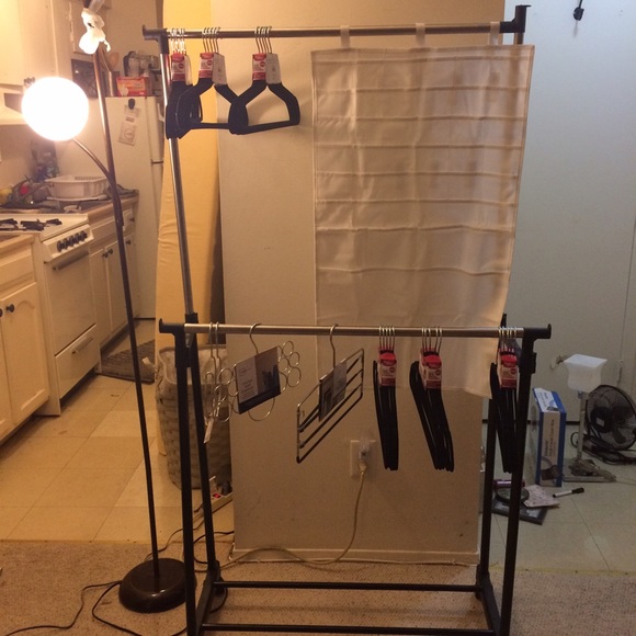 Clothes rack and hangers
