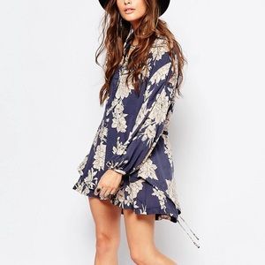 🎉HOST PICK🎉 FREE PEOPLE Shake It Printed - S/M