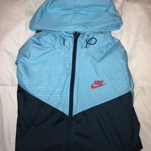 Nike windbreaker jacket