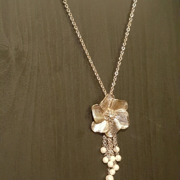 Gold and Pearl women necklace brand new - Picture 1 of 1
