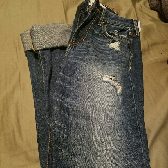 Hollister High Rise Ripped Jeans