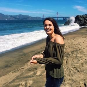 Meet your Posher, Danielle
