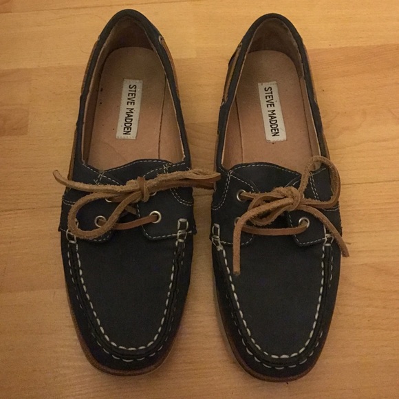 Steve Madden boat shoes