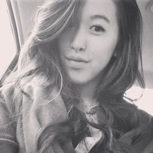 Meet your Posher, Eva