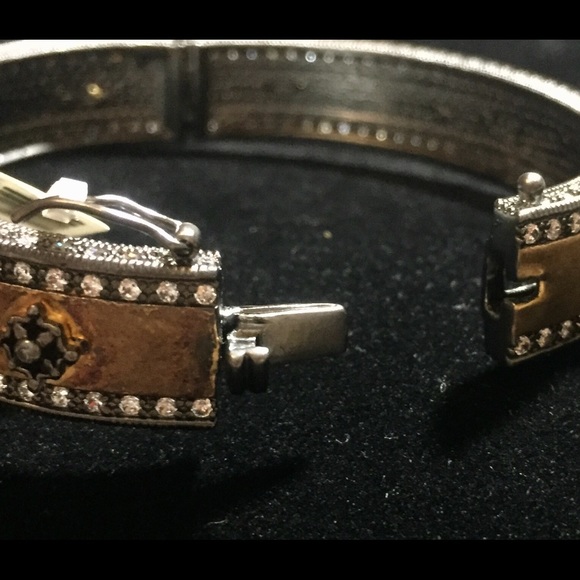 🍁FREIDA ROTHMAN OVAL BRACELET WITH CLOSURE🍂 - Picture 4 of 4