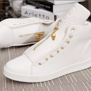 Leather skull face high tops