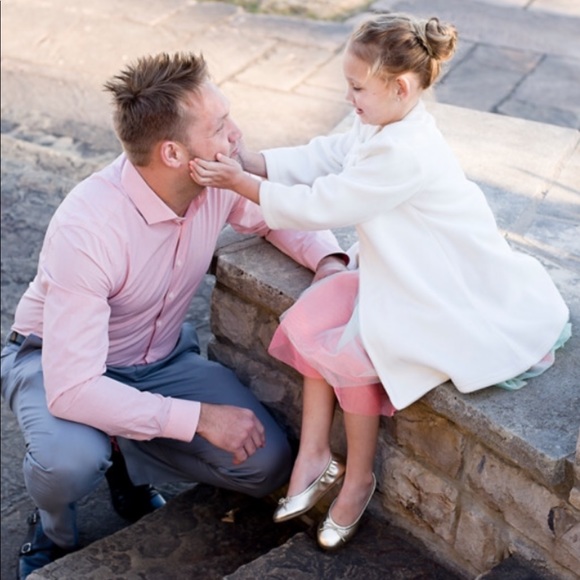 Meet your Posher, Andrew d. - Picture 1 of 1