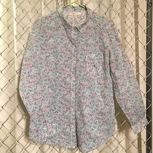 ***Sold*** Old Navy. Long sleeve floral