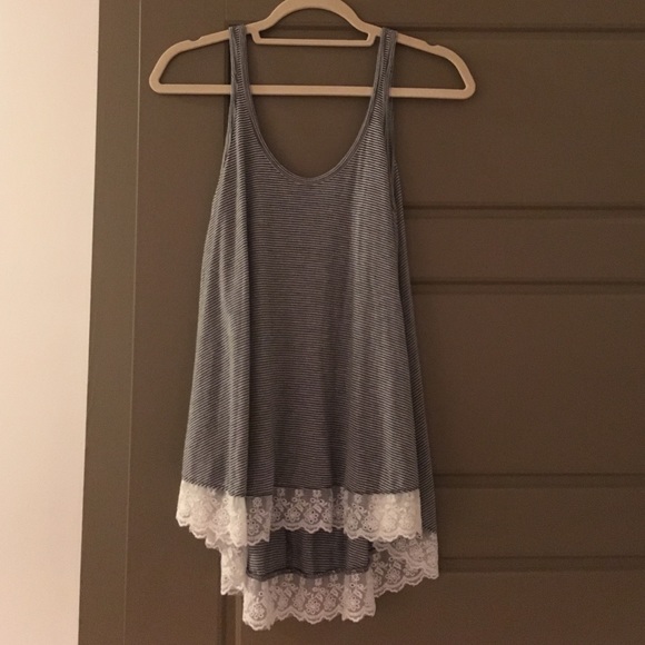 Stripe & Lace trim high low tank