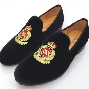 U.K. Embroidered loafers