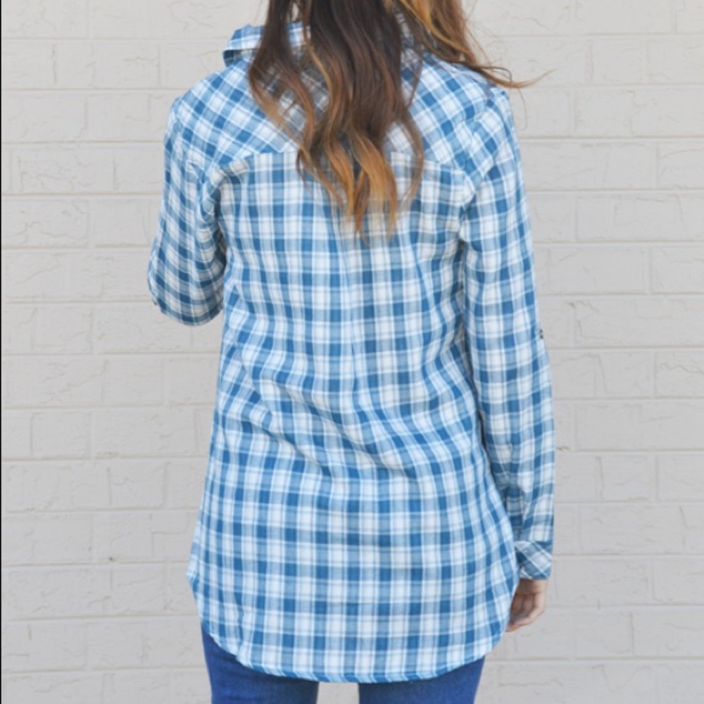 Boutique Blue and White Coming Back Home Plaid Top - Picture 3 of 5
