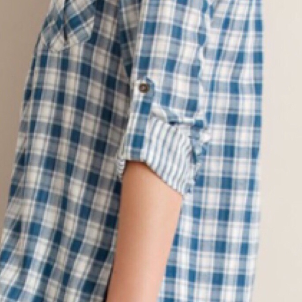 Boutique Blue and White Coming Back Home Plaid Top - Picture 4 of 5